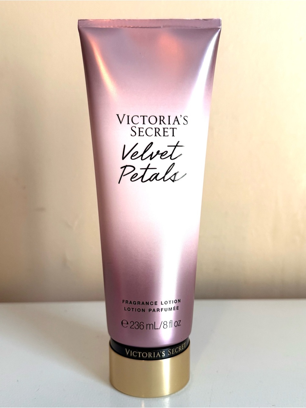 VICTORIA'S SECRET VELVET PETALS FRAGRANCE LOTION 8 FL OZ VEGAN SEALED LUSH BLOOM